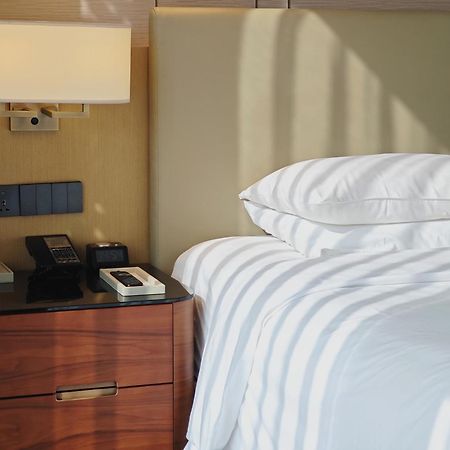 Отель Courtyard By Marriott Xi'An North Экстерьер фото