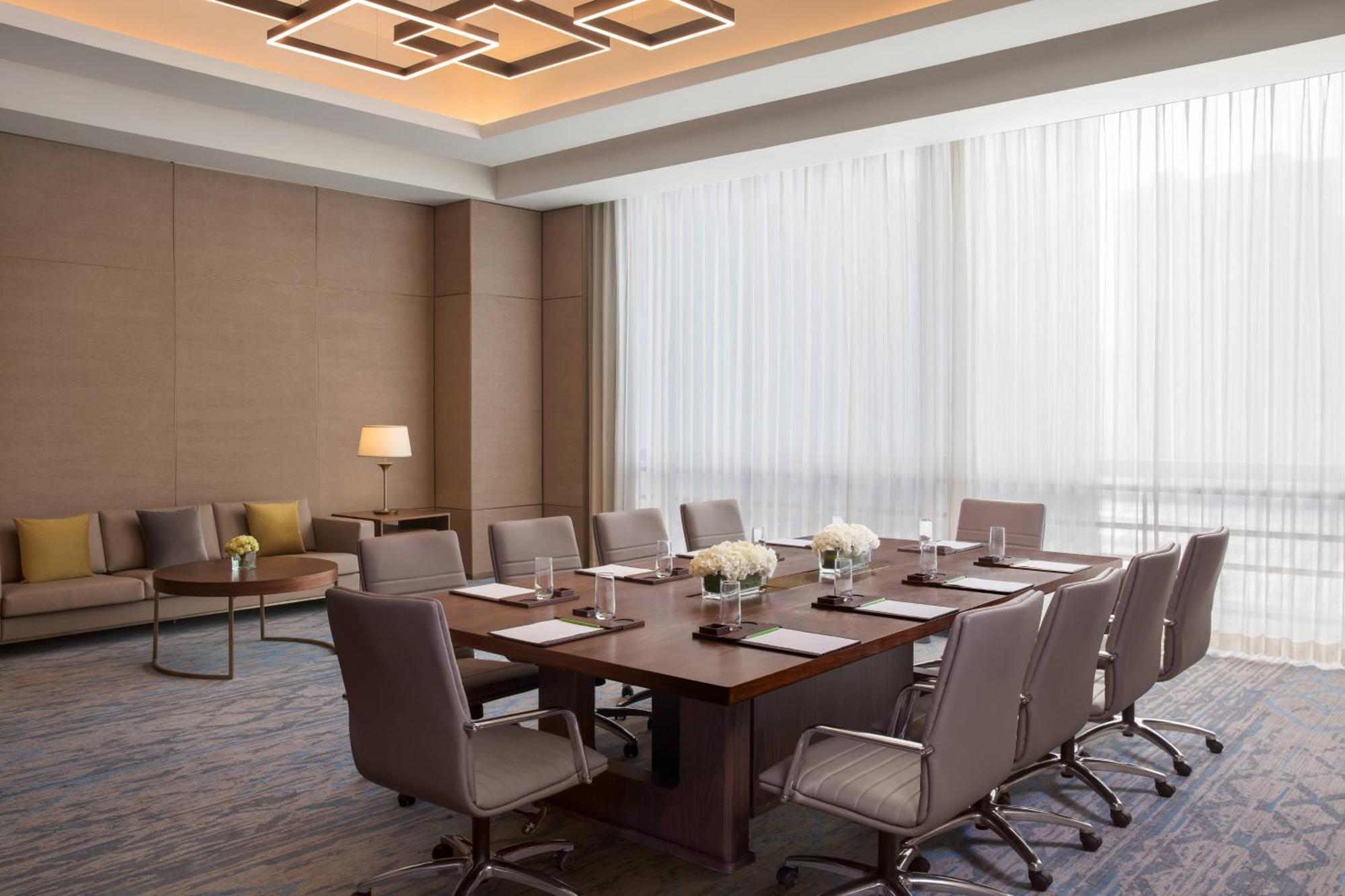 Отель Courtyard By Marriott Xi'An North Экстерьер фото